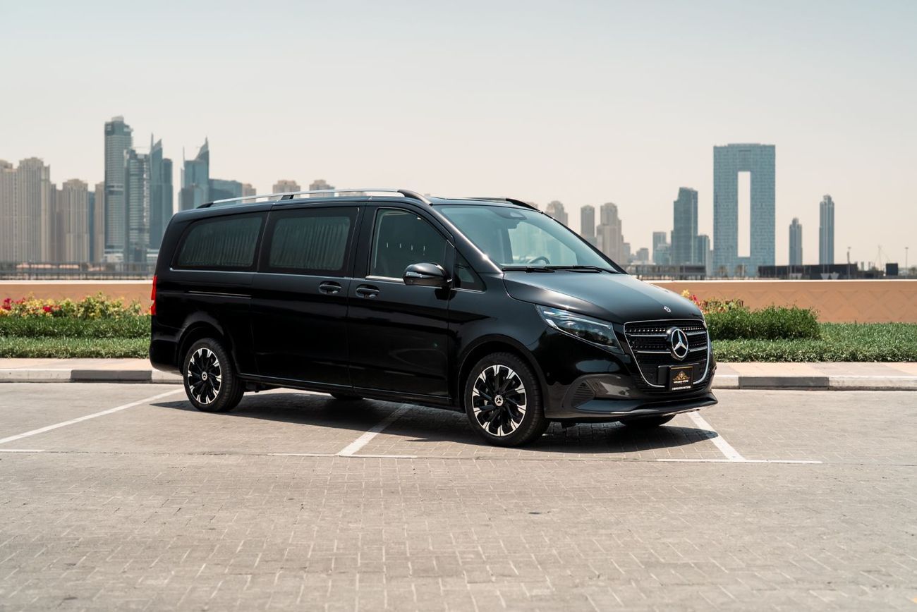 2026 Mercedes-Benz V-Class photo 2