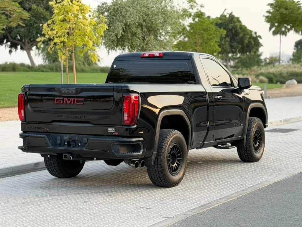 2019 GMC Sierra photo 5