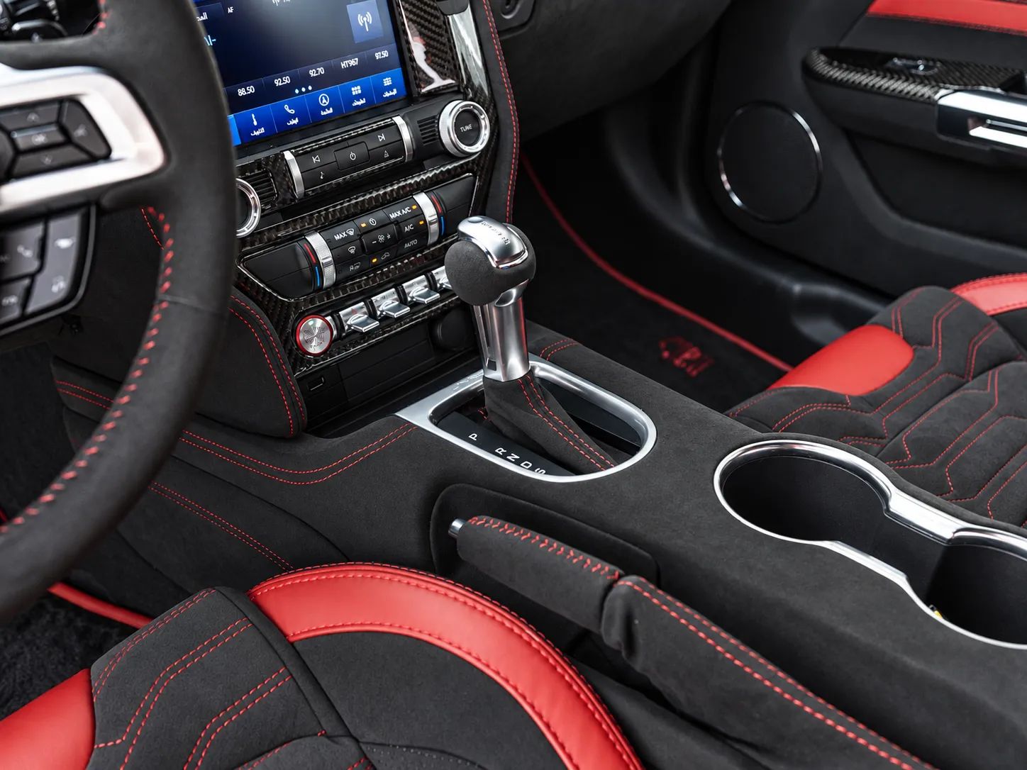 2022 Ford Mustang photo 4