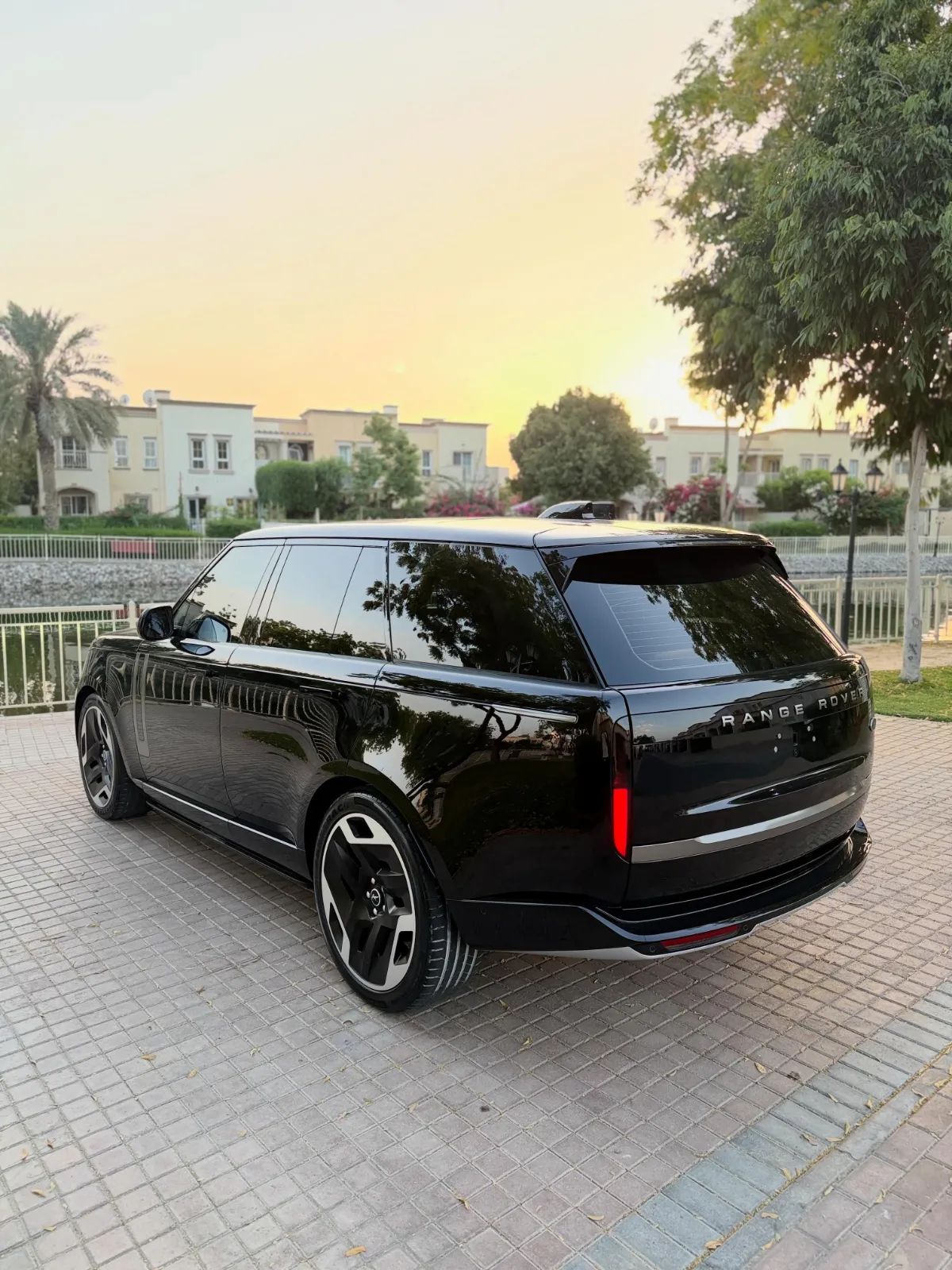 2023 Land Rover Range Rover Vogue photo 5