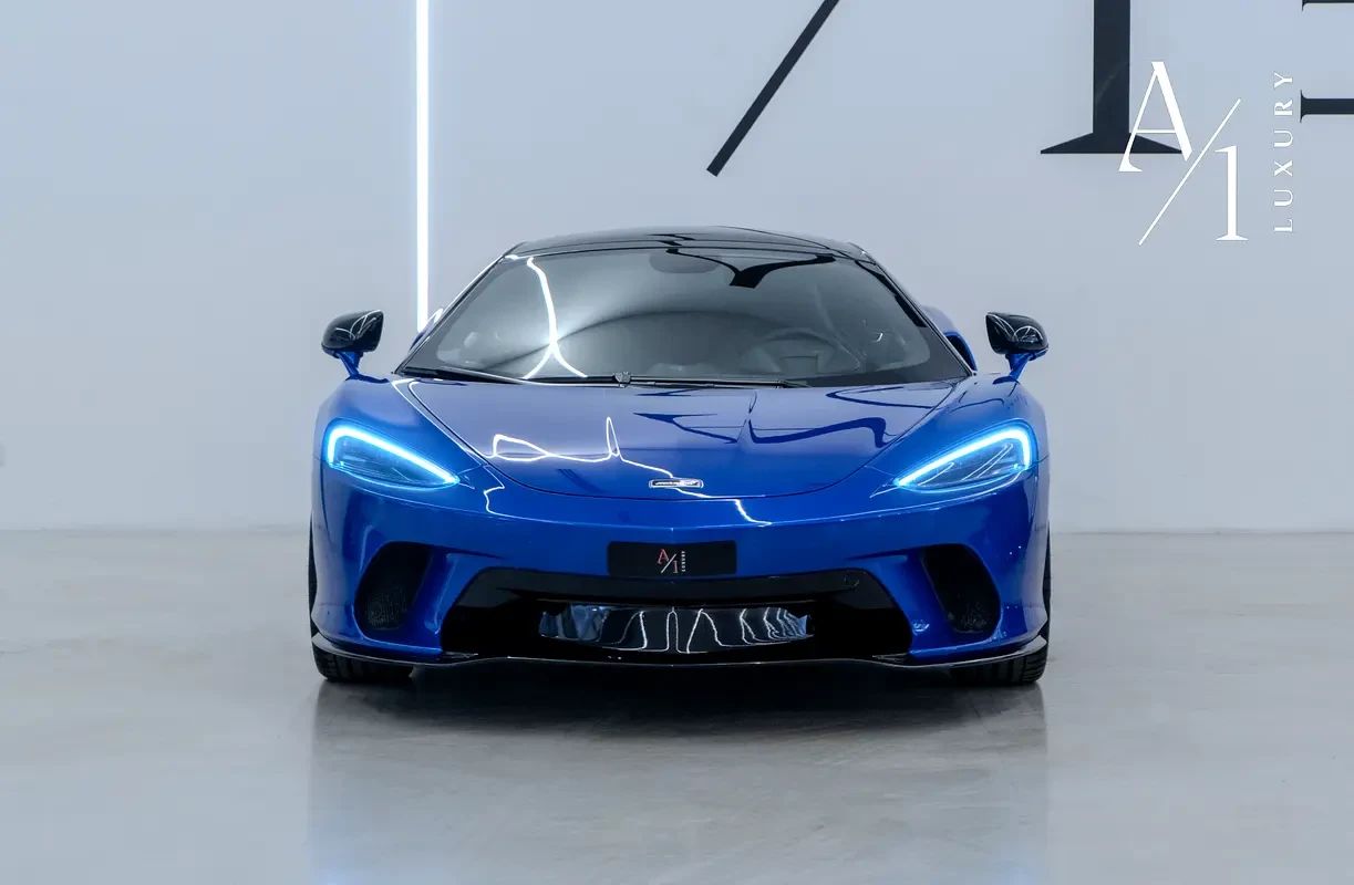 2023 McLaren GT photo 2