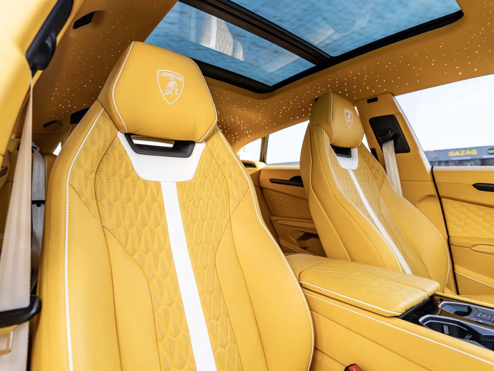 2021 Lamborghini Urus photo 5
