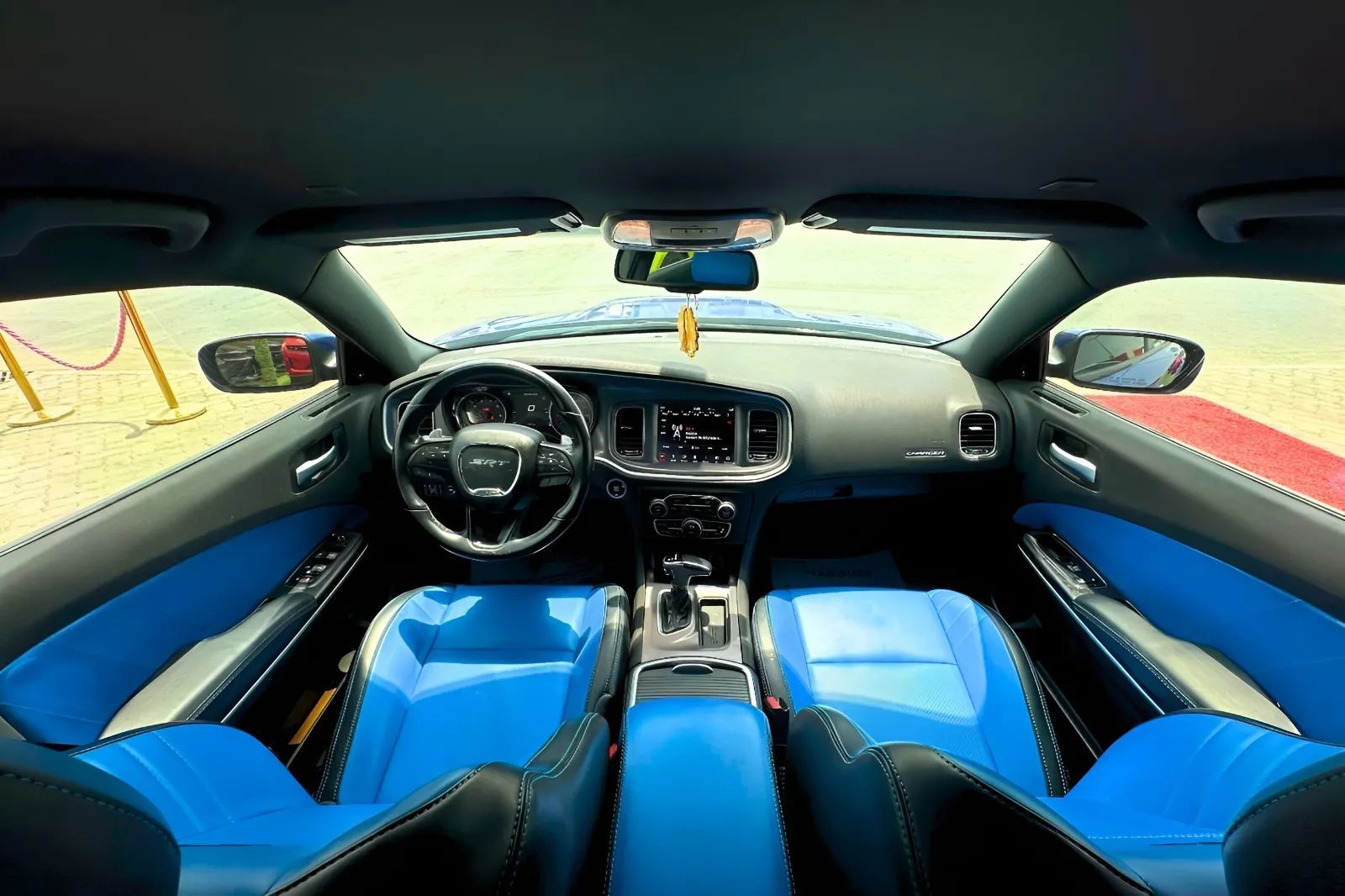 2019 Dodge Charger photo 4