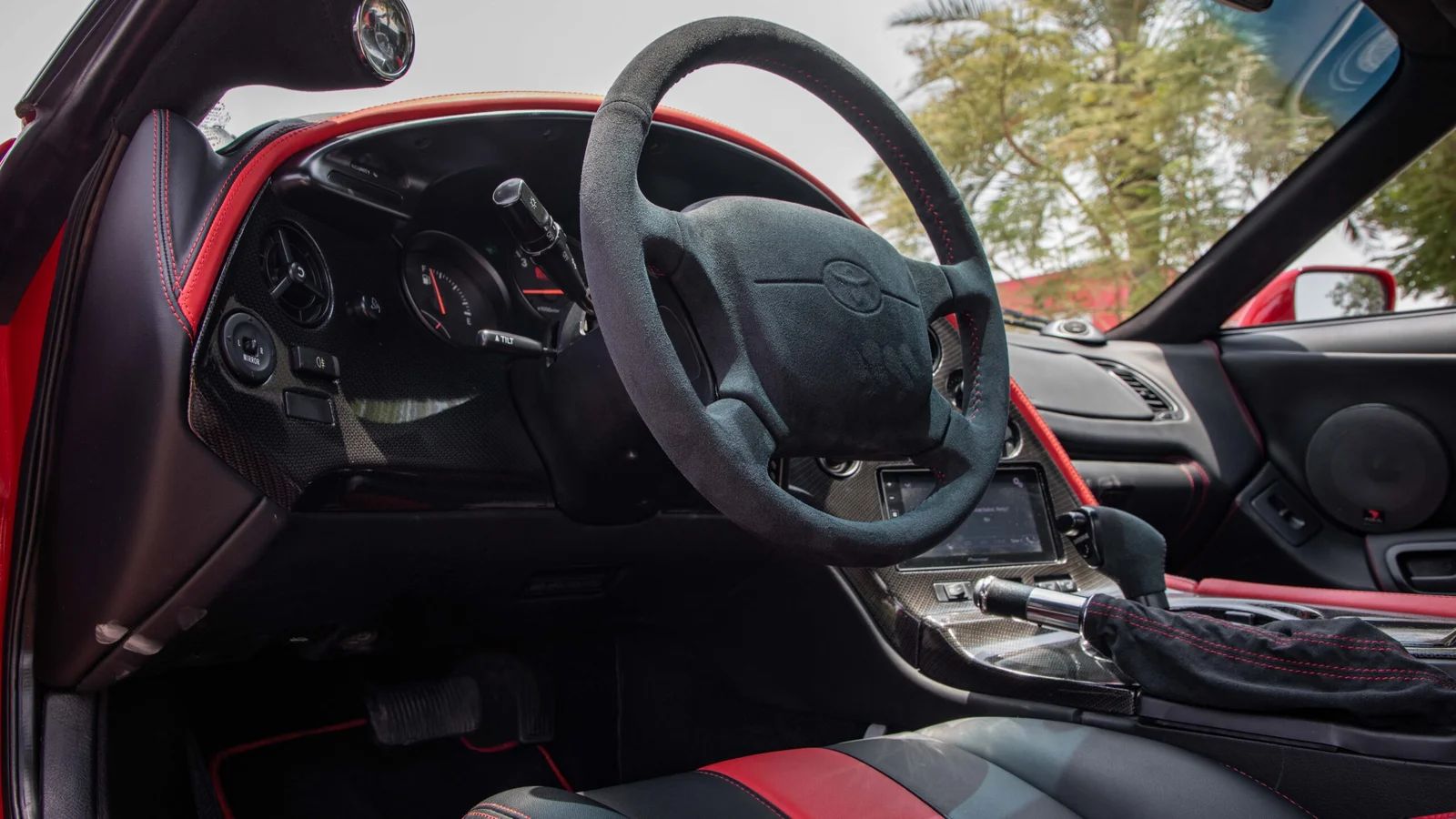 1995 Toyota Supra photo 2