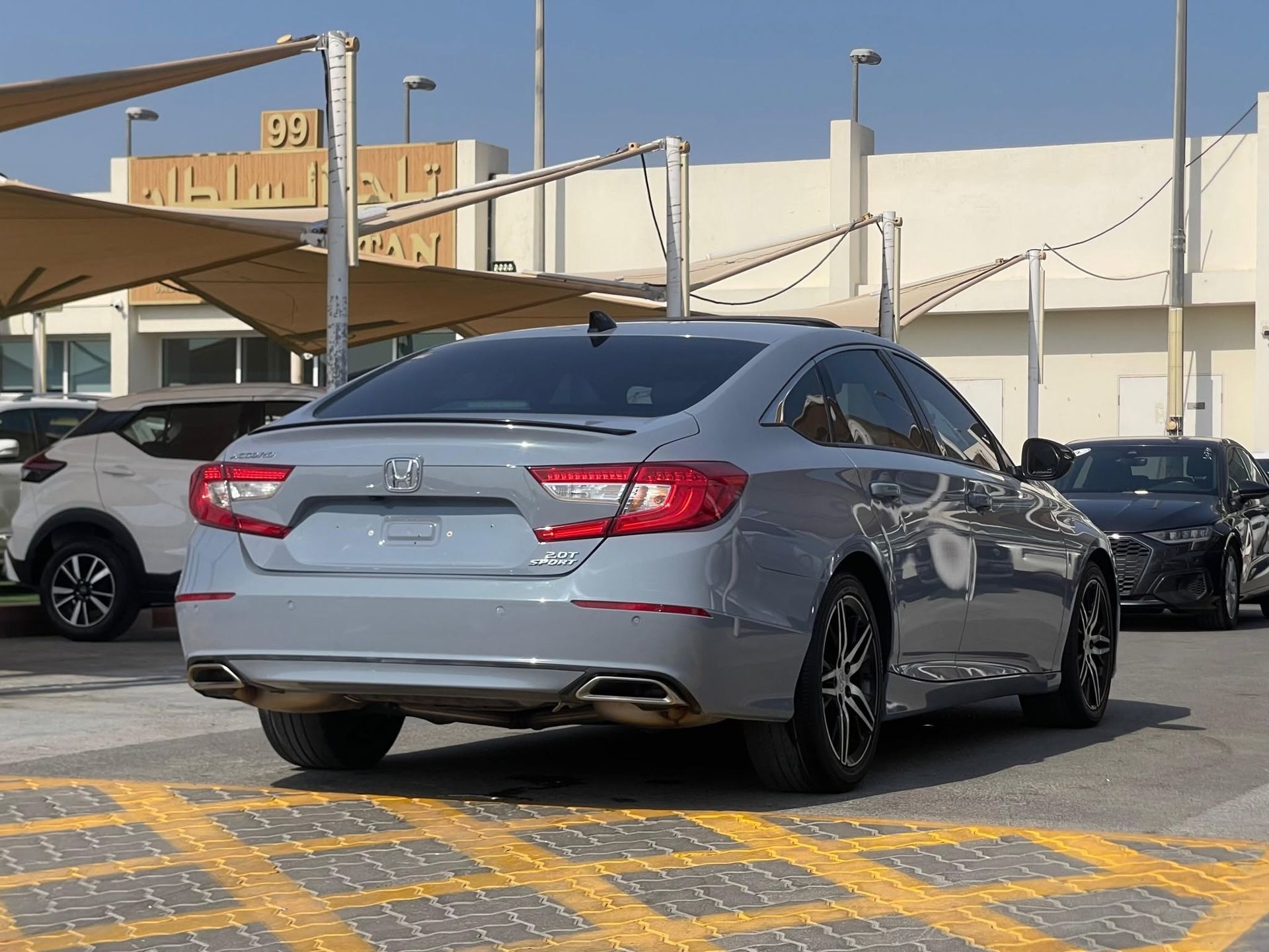 2022 Honda Accord photo 5