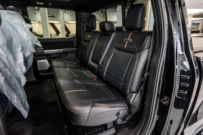 2024 Ford Super Duty F450 photo 4