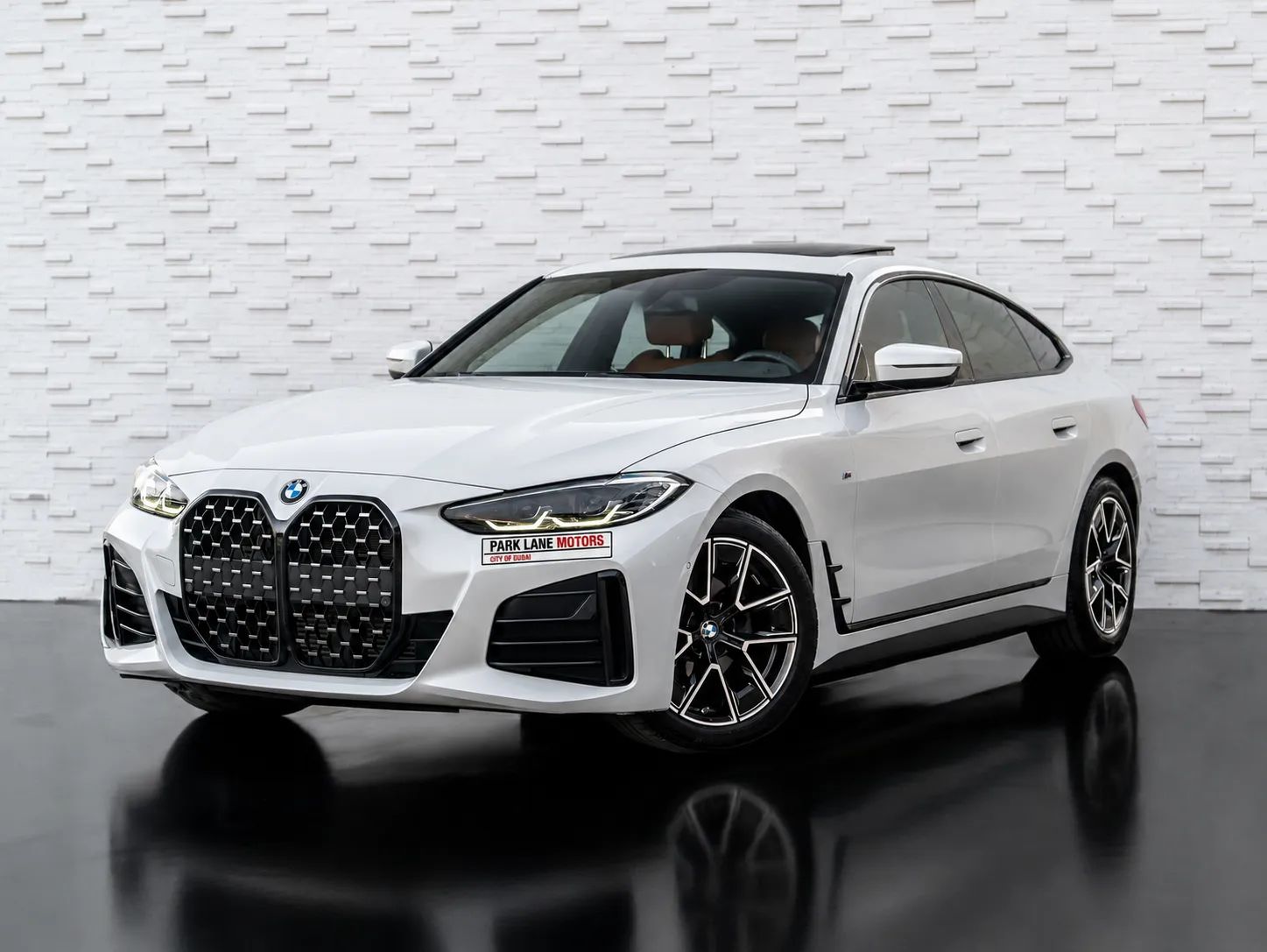 2023 BMW 4 Series photo 2
