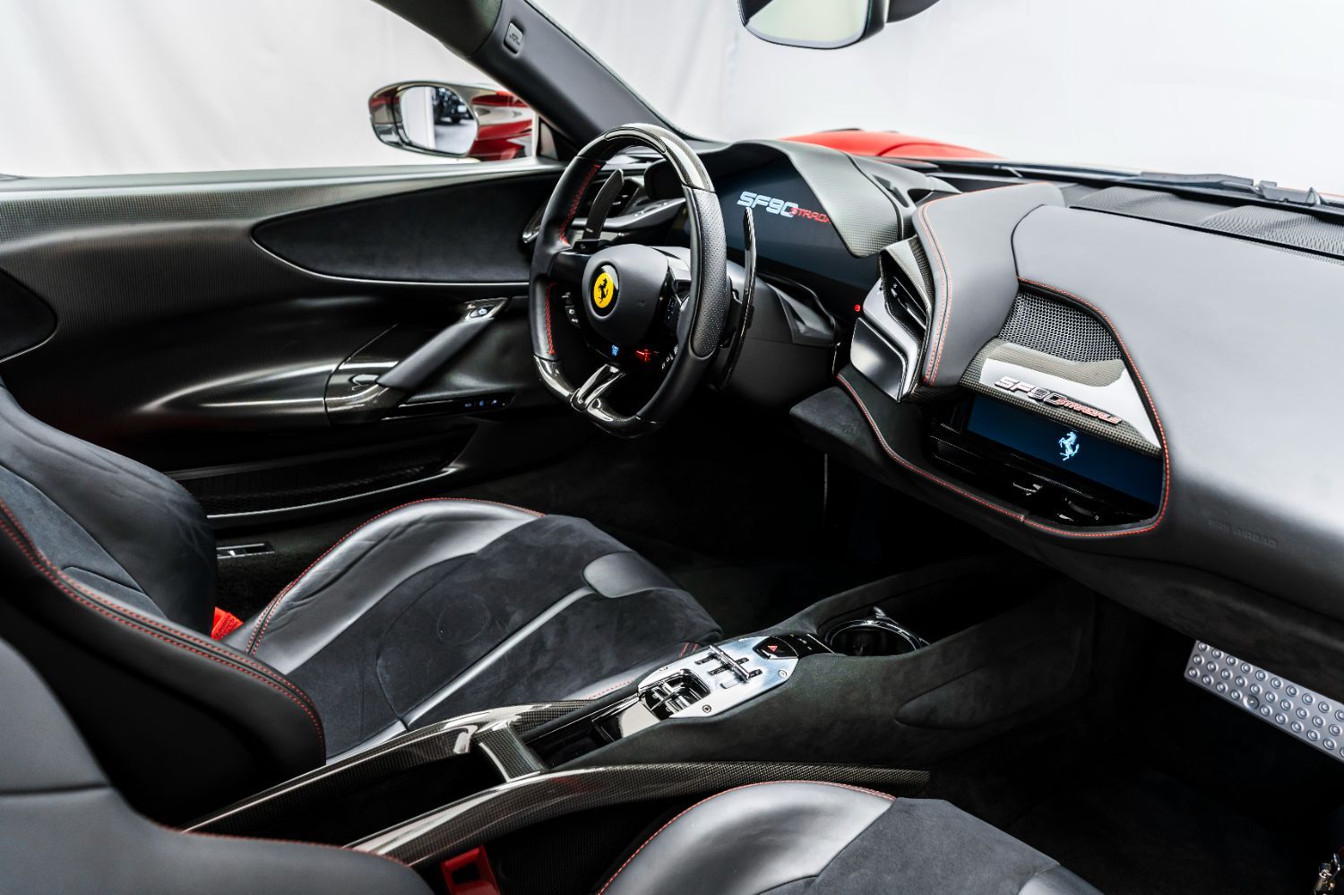 2021 Ferrari SF90 Stradale photo 4