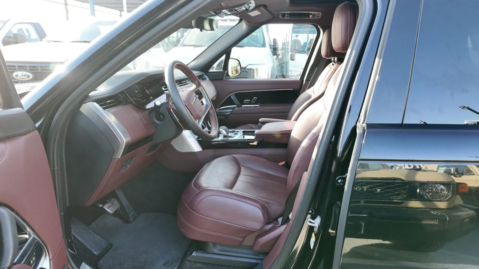 2022 Land Rover Range Rover photo 2