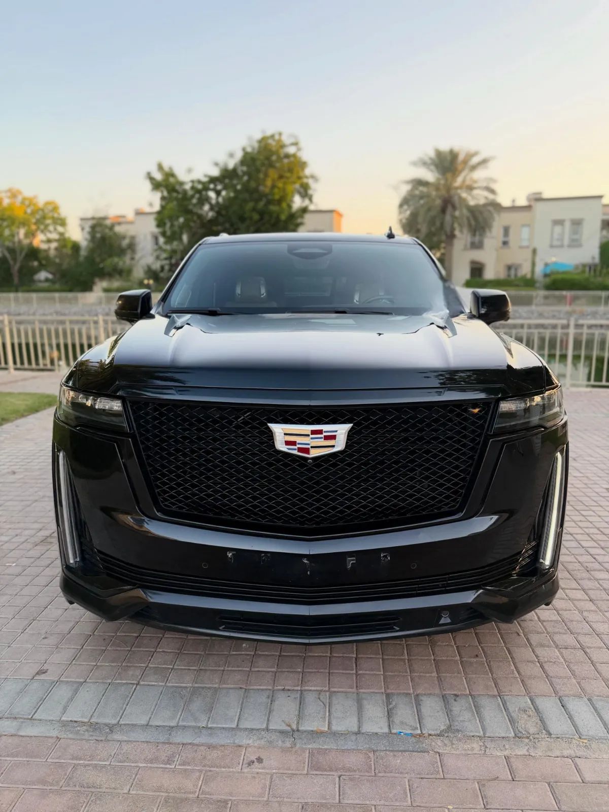 2022 Cadillac Escalade photo 2