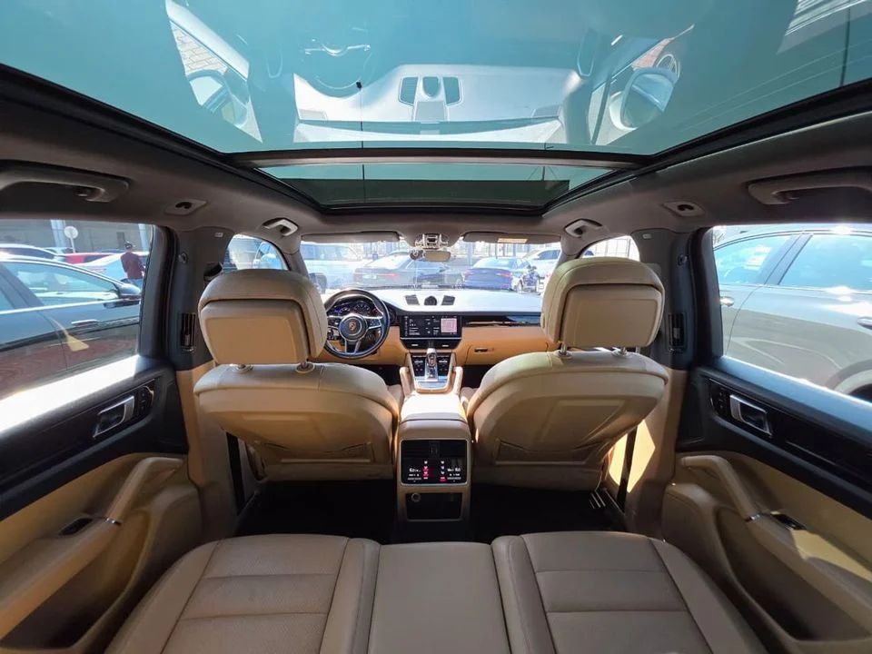 2018 Porsche Cayenne photo 5