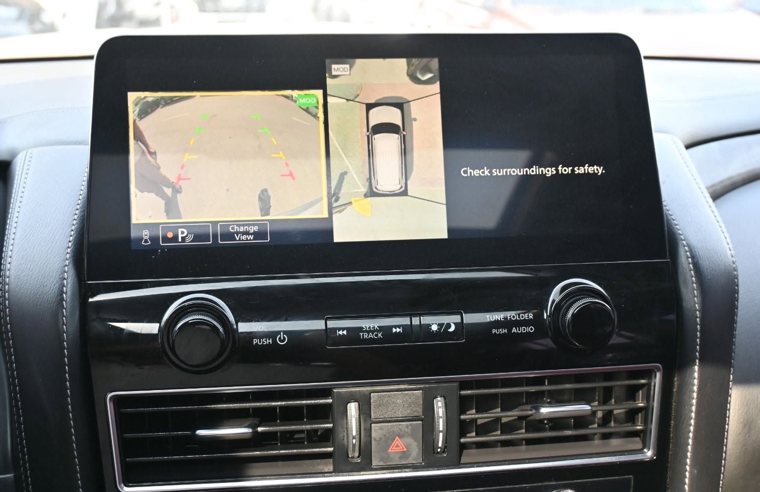 2023 Nissan Patrol photo 4