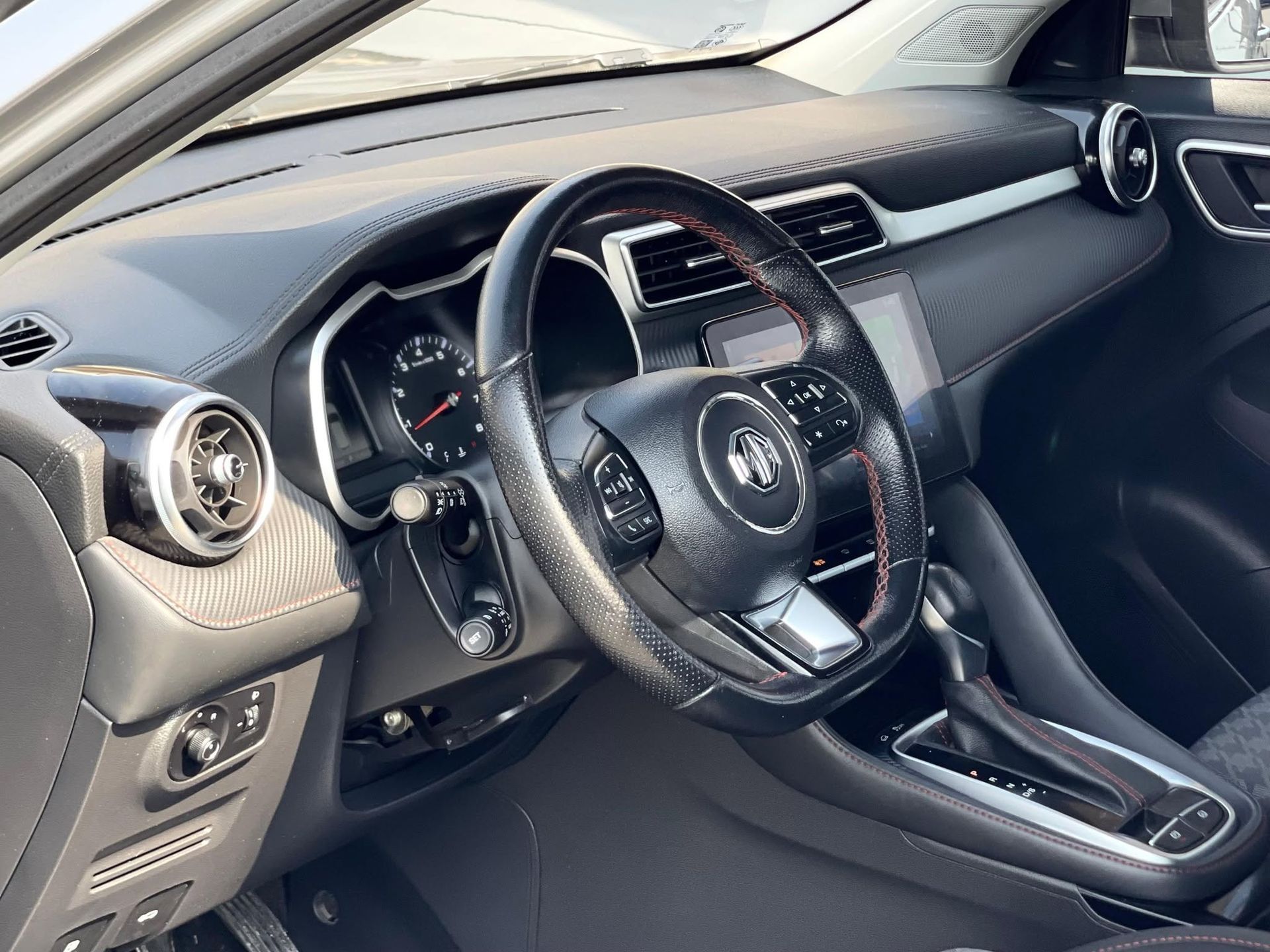 2022 MG ZS photo 3