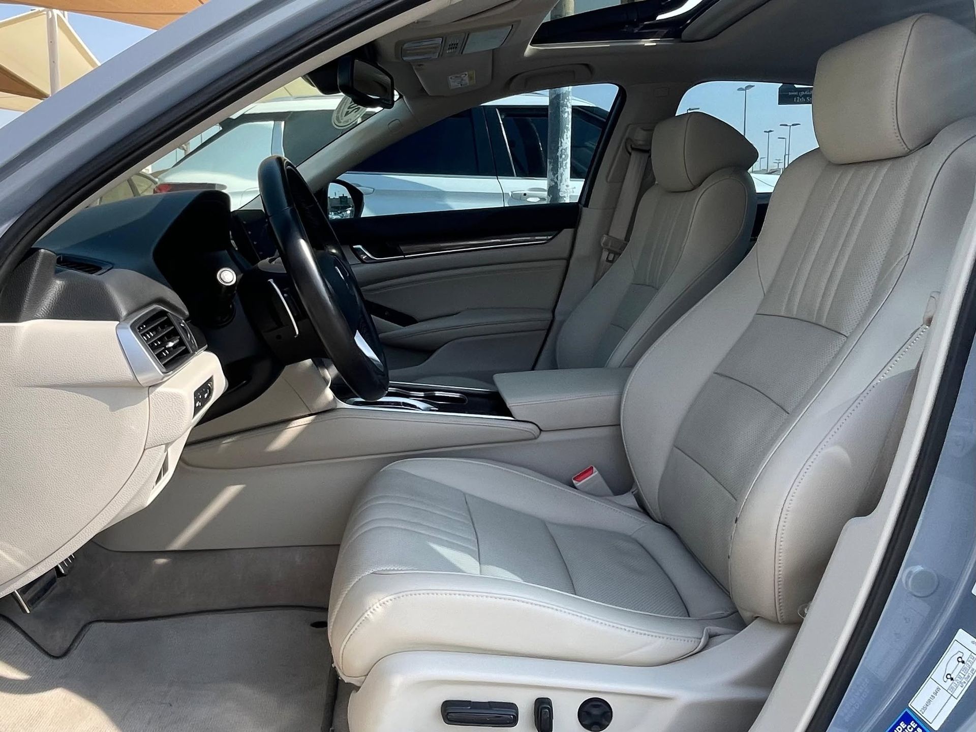 2022 Honda Accord photo 3