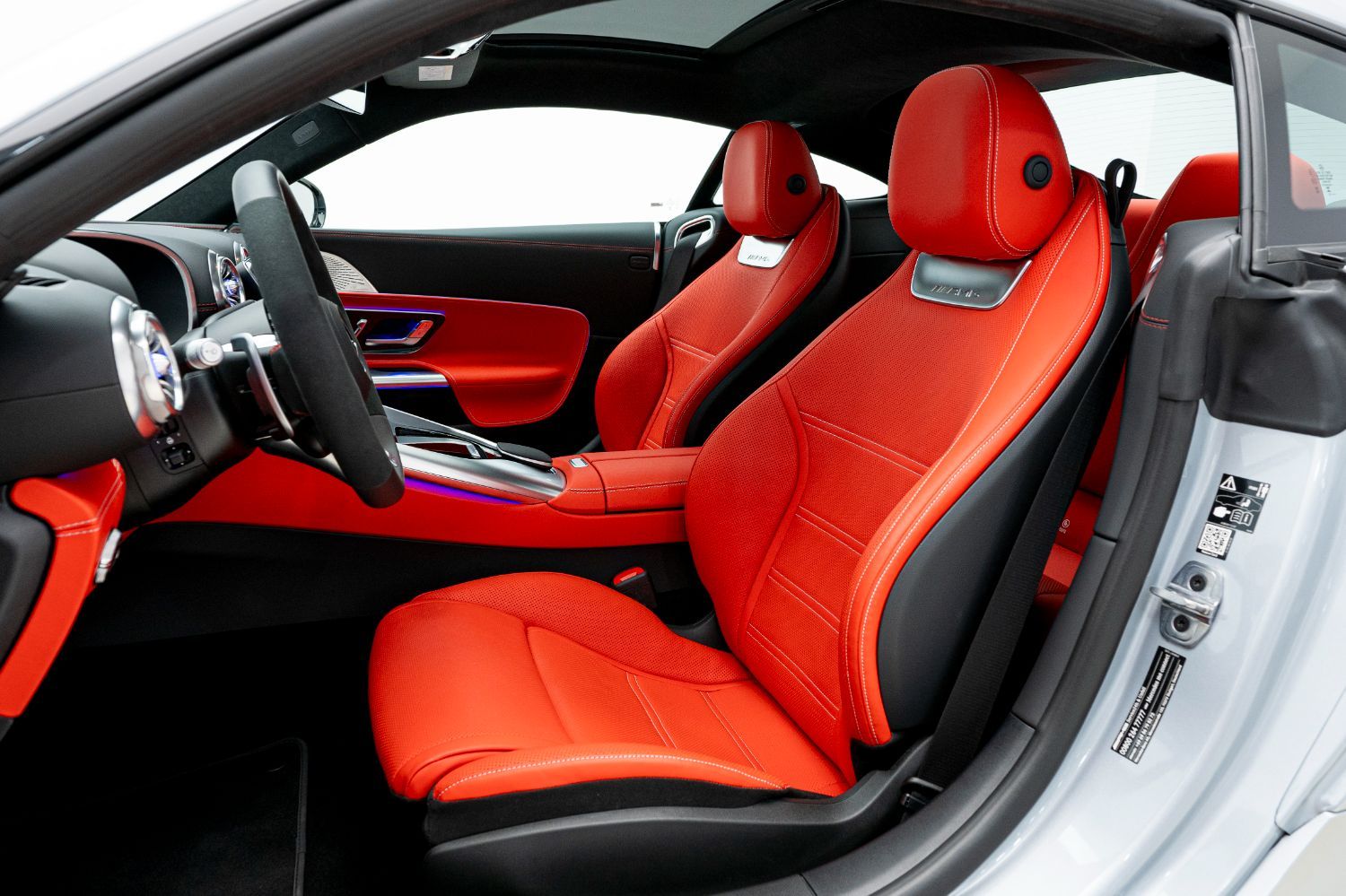 2024 Mercedes-Benz AMG GT R photo 2