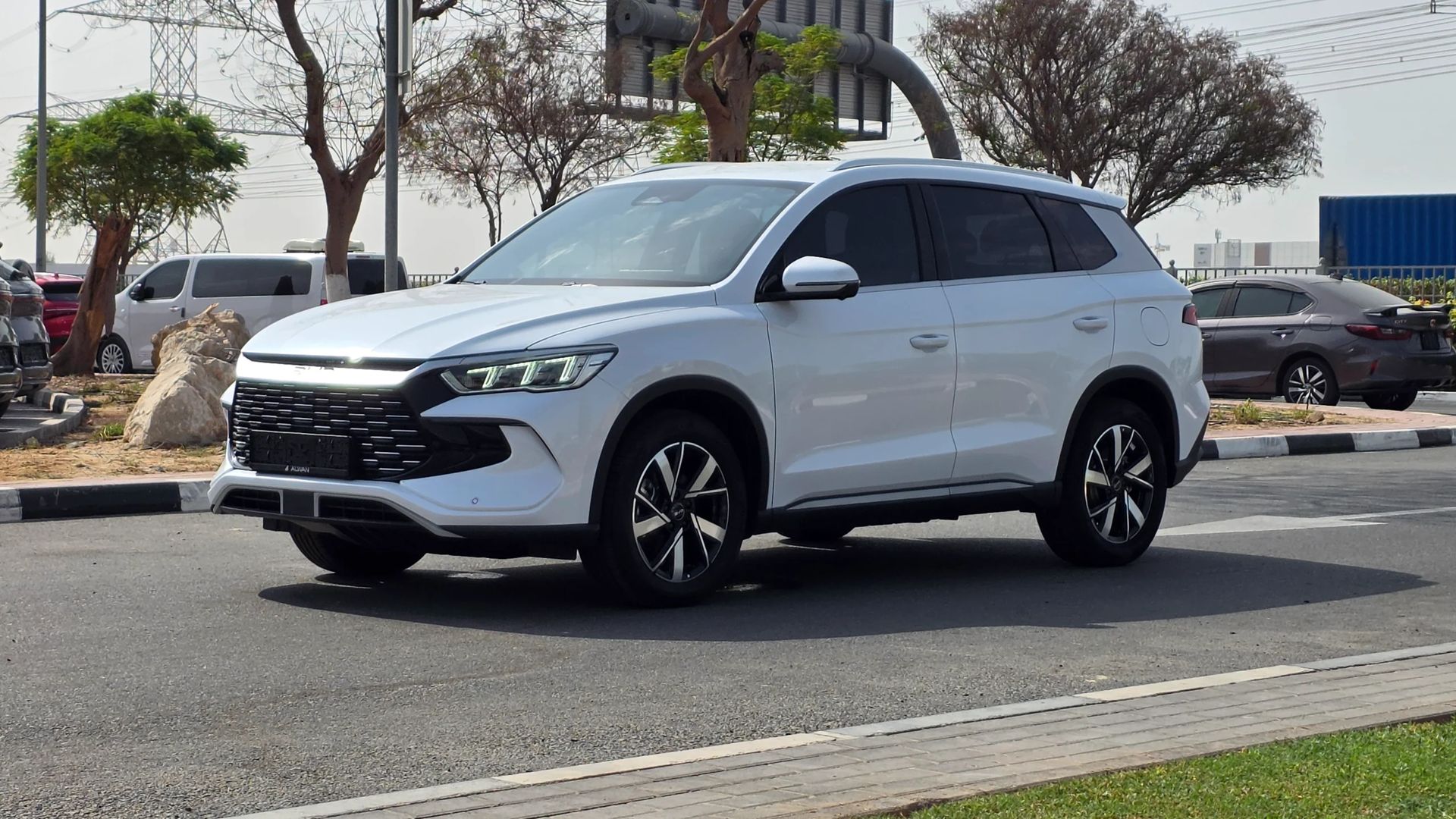 2026 BYD Sealion 7 photo 2