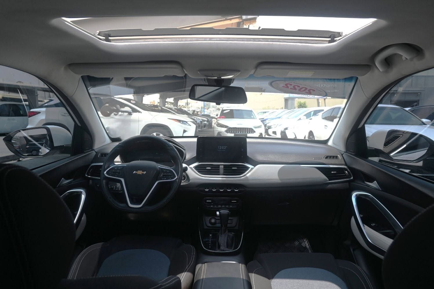 2022 Chevrolet Captiva Premium photo 3