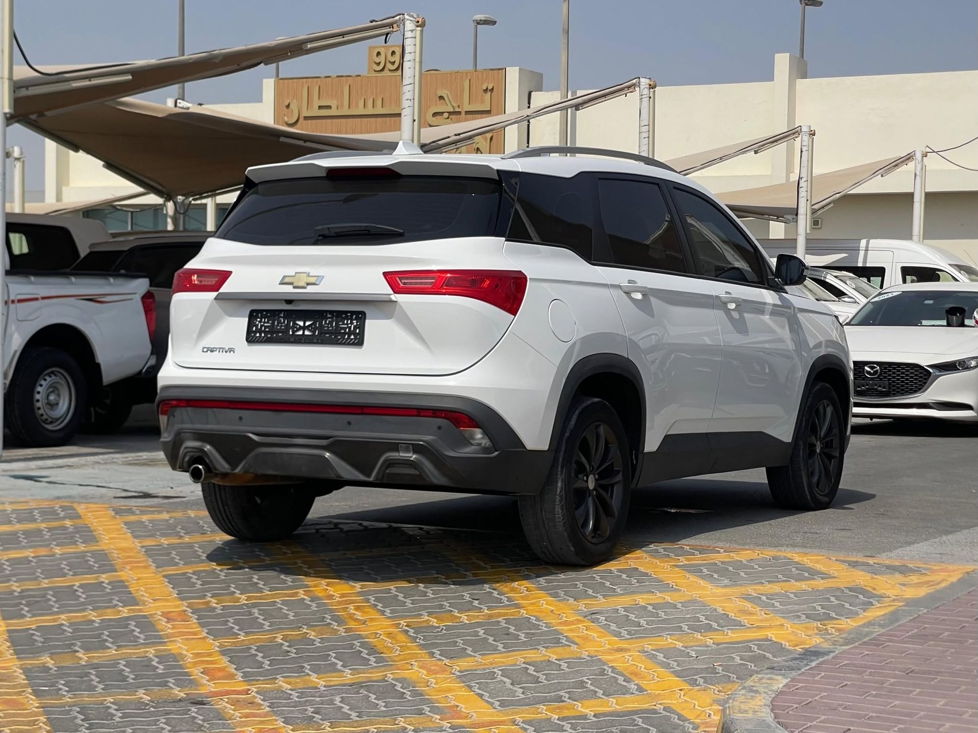 2023 Chevrolet Captiva photo 5