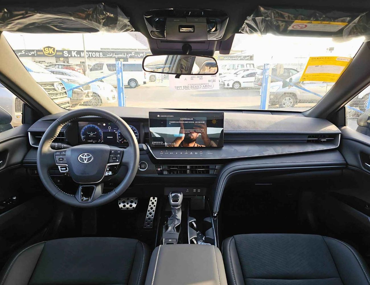 2025 Toyota Camry photo 3
