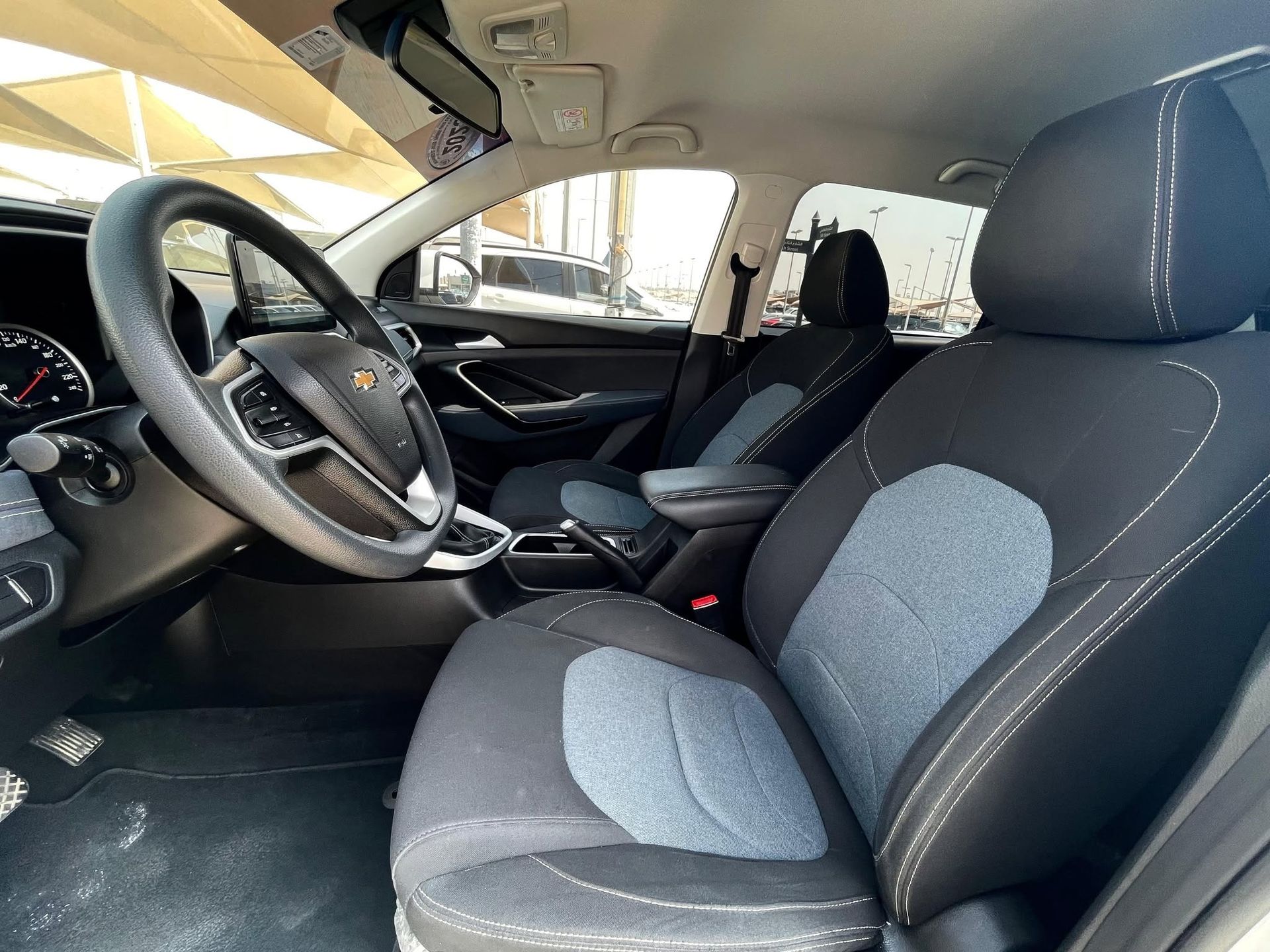 2023 Chevrolet Captiva photo 3