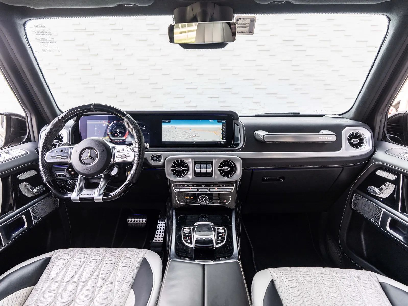 2022 Mercedes-Benz G63 AMG photo 3