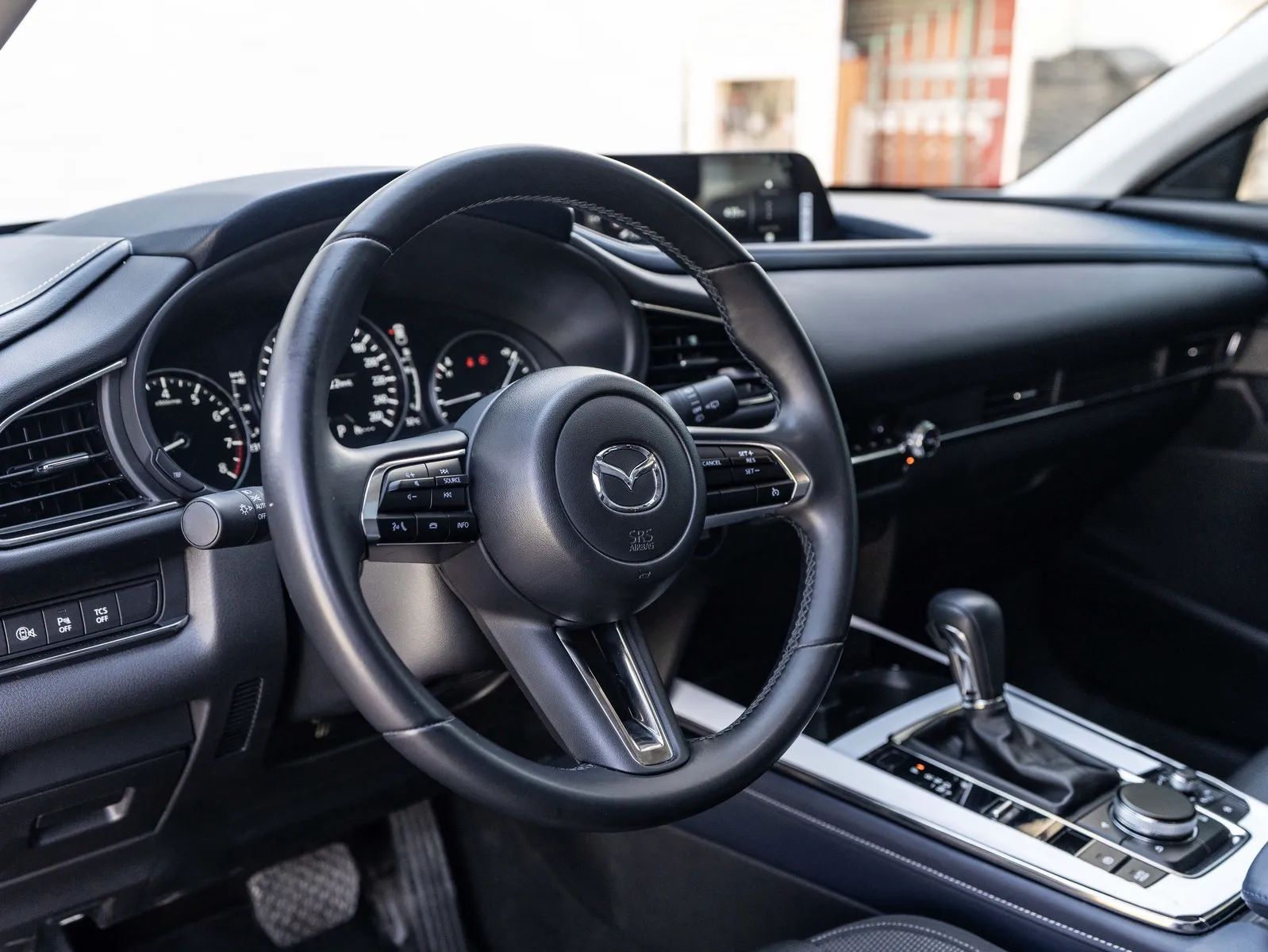 2025 Mazda CX-30 photo 2