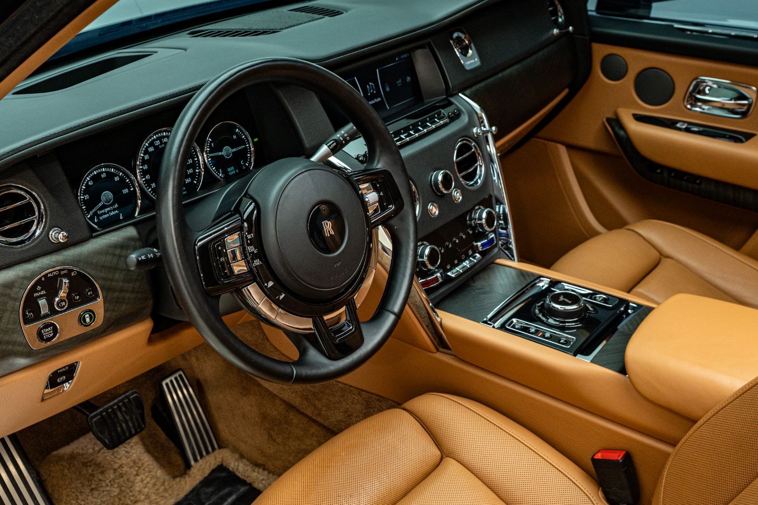 2019 Rolls-Royce Cullinan photo 2