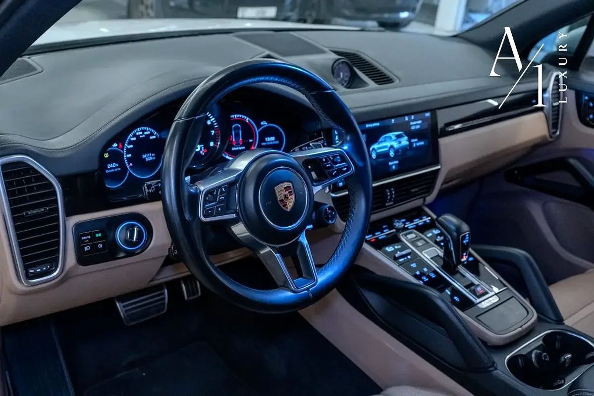 2018 Porsche Cayenne photo 4