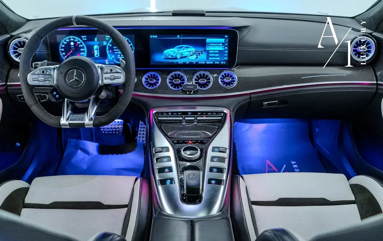 2020 Mercedes-Benz AMG GT photo 3