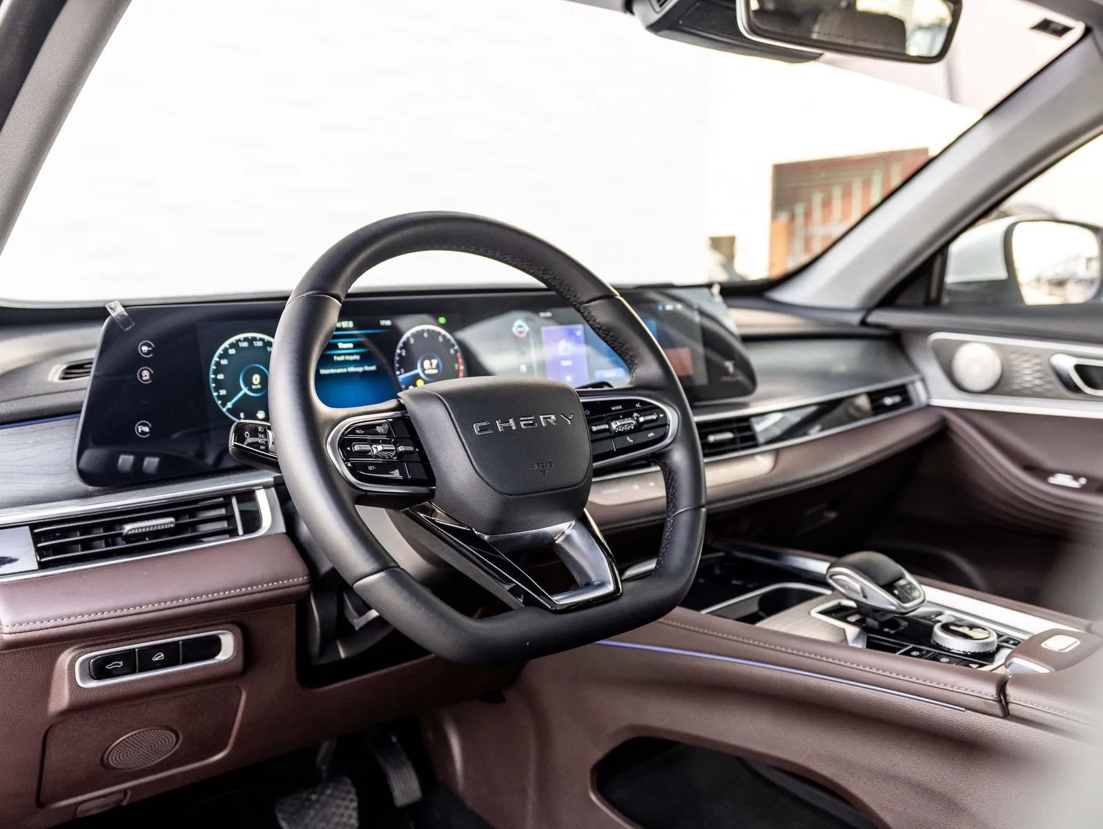 2025 Chery Tiggo 8 Pro photo 3