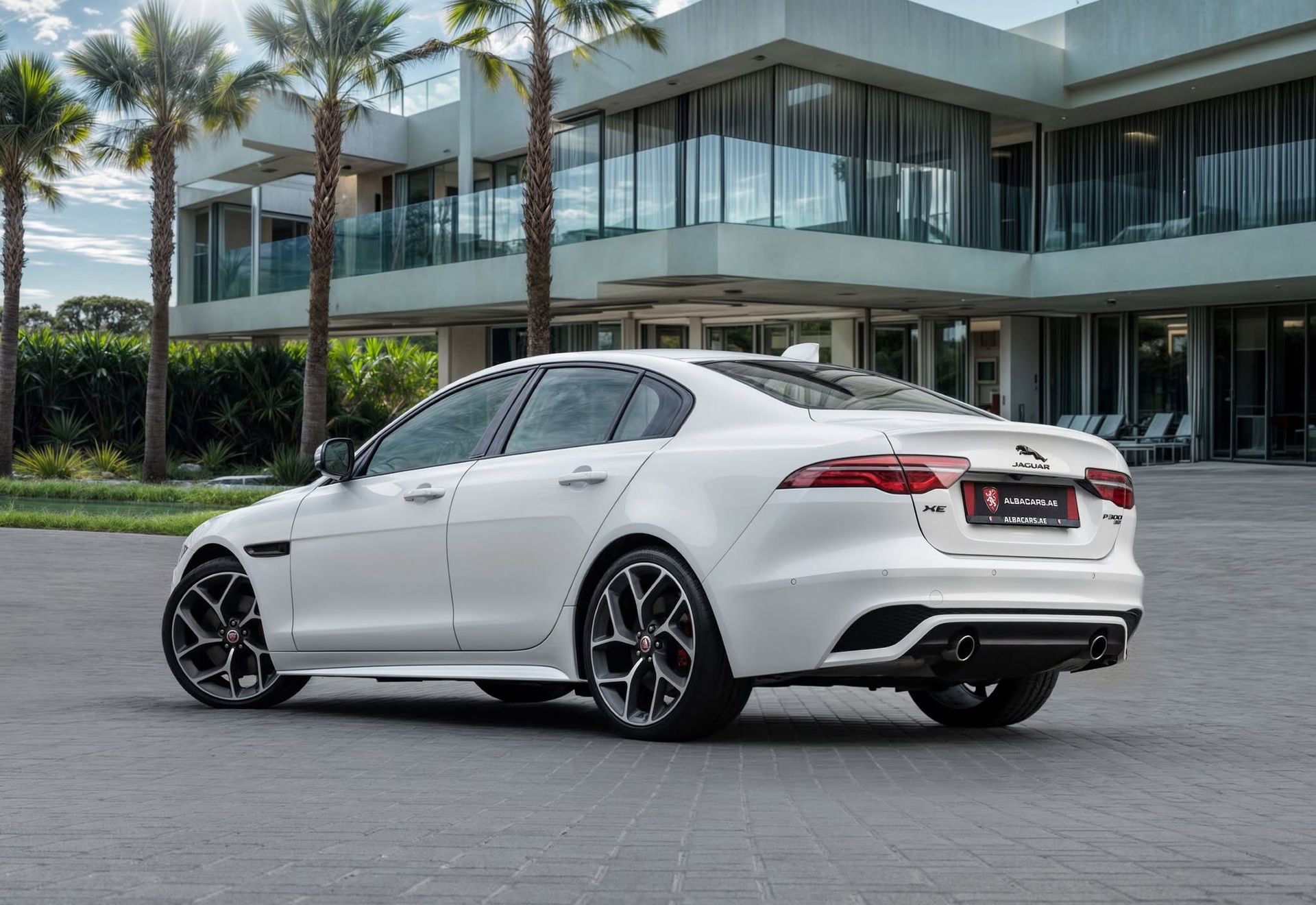 2021 Jaguar XE photo 5