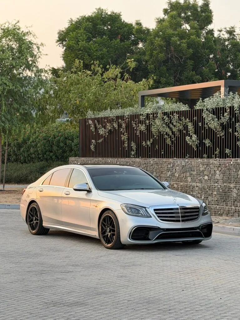 2016 Mercedes-Benz S-Class photo 2