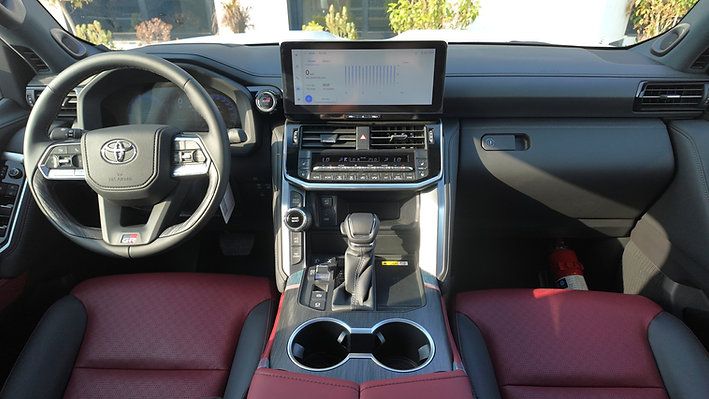 2025 Toyota Land Cruiser GR Sport photo 3
