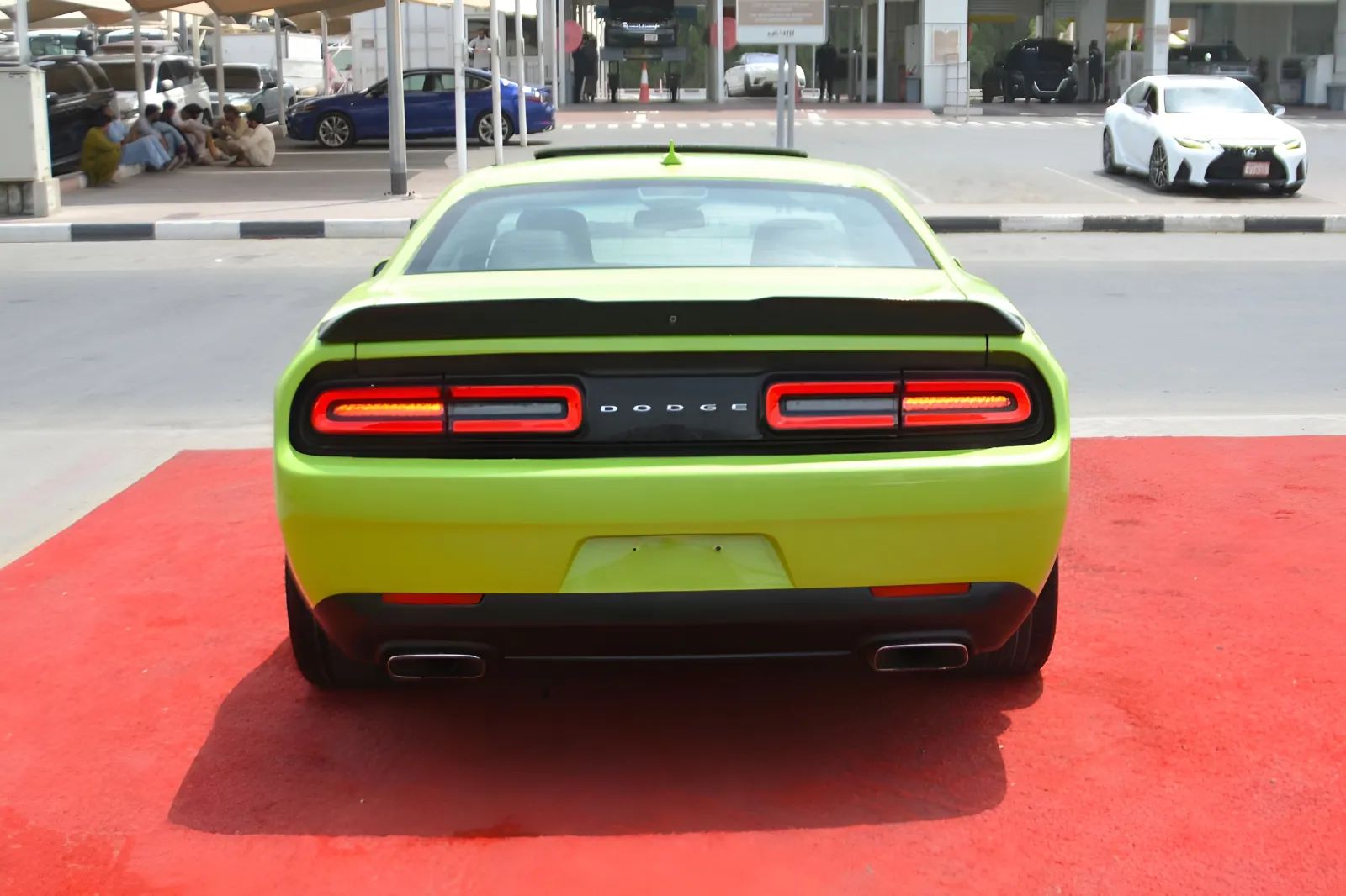 2021 Dodge Challenger photo 5