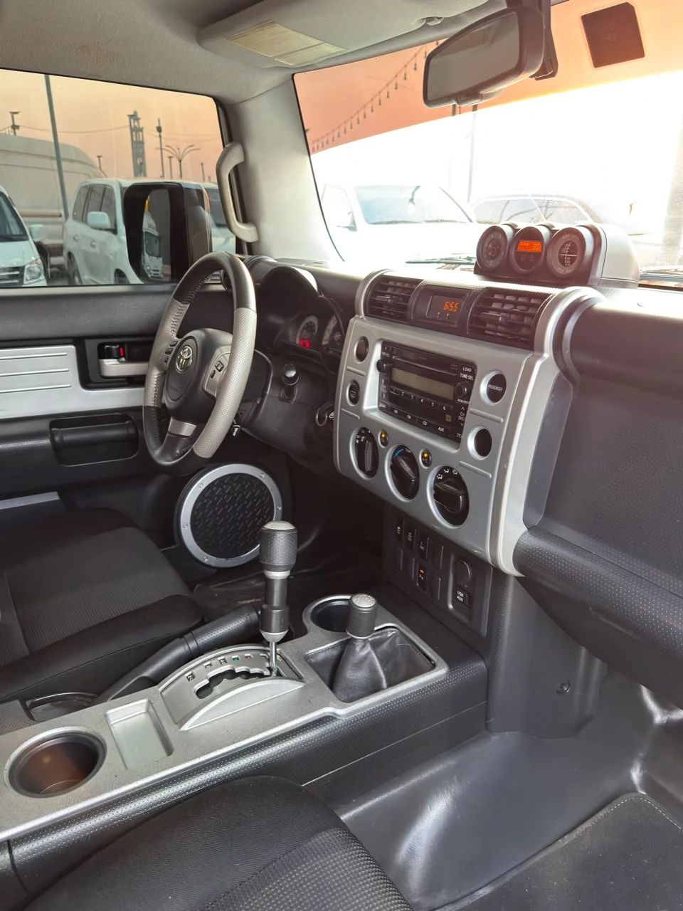 2011 Toyota FJ Cruiser photo 3