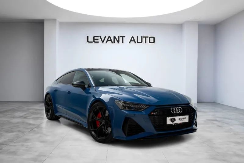 2026 Audi RS7 photo 2