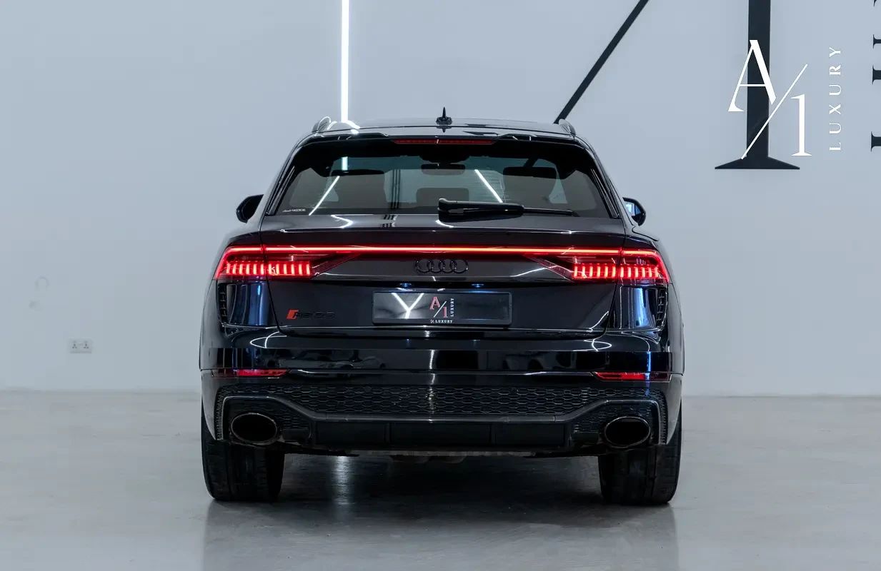 2021 Audi RS Q8 photo 5