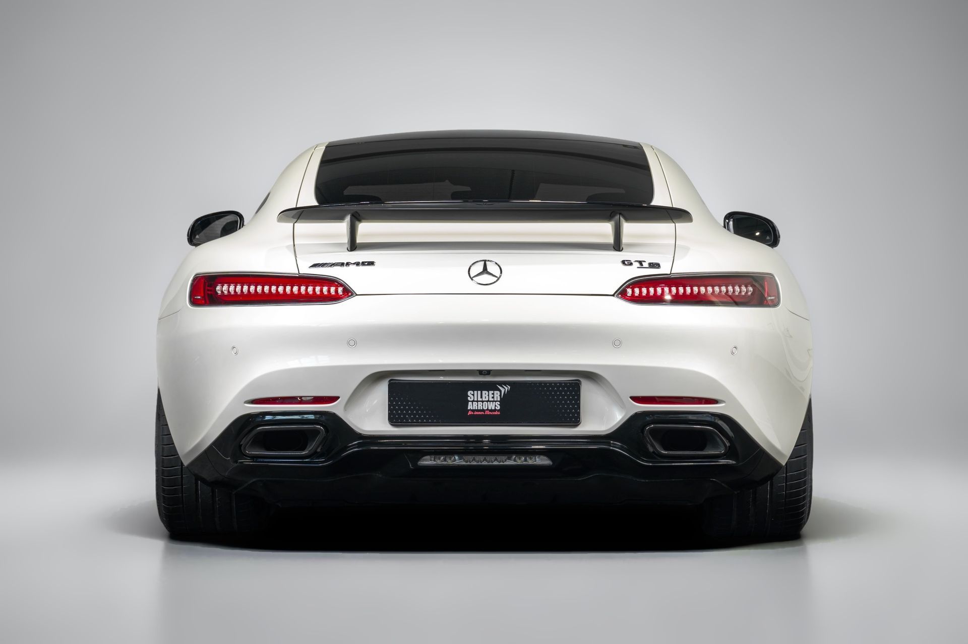 2017 Mercedes-Benz AMG GT photo 5