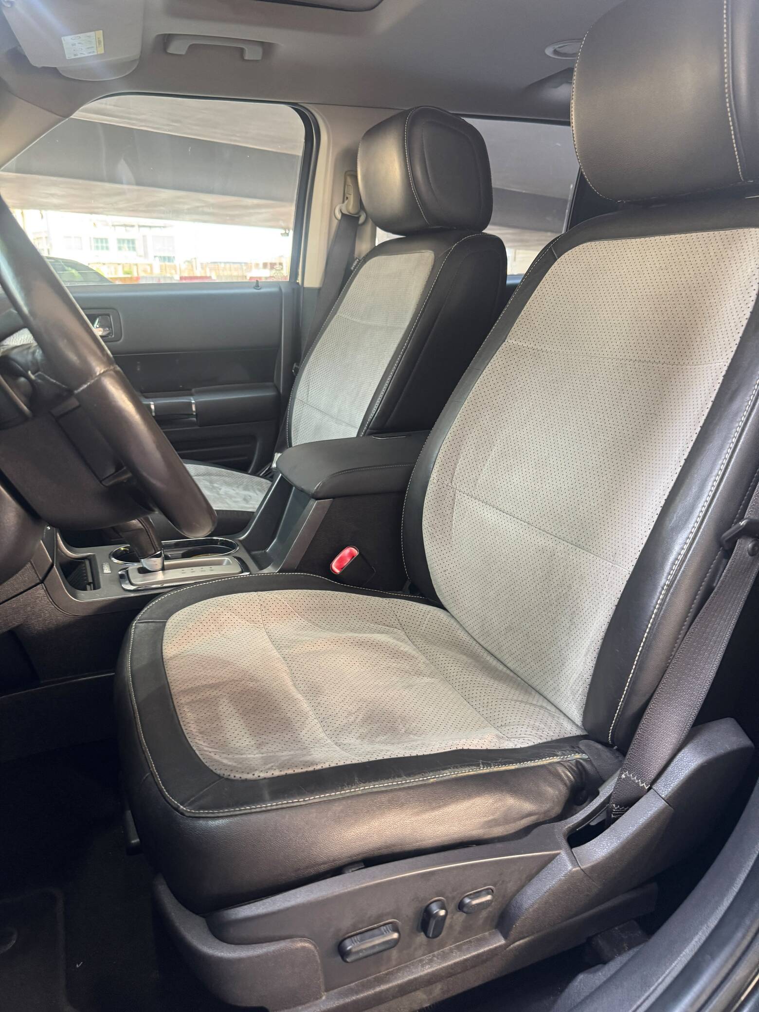 2012 Ford Flex Titanium Ecoboost photo 3