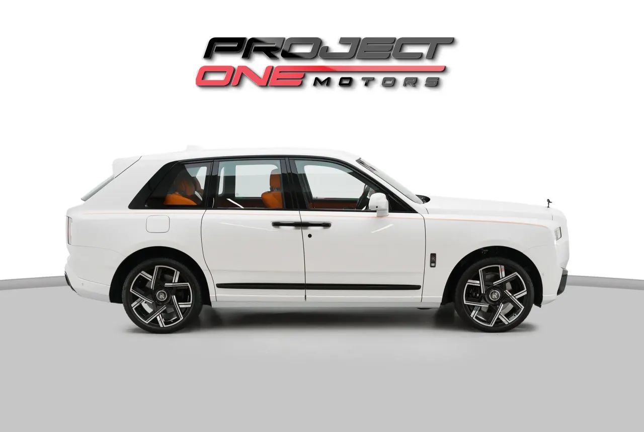 2026 Rolls-Royce Cullinan photo 2