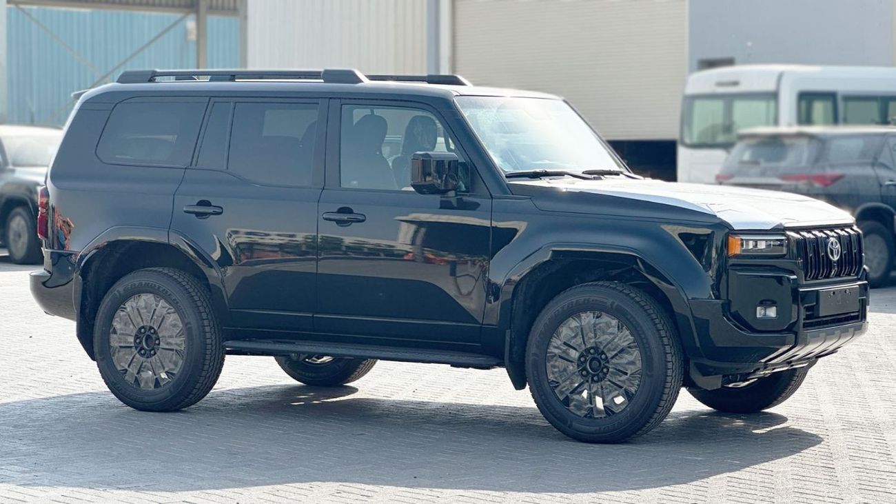 2026 Toyota Prado photo 2