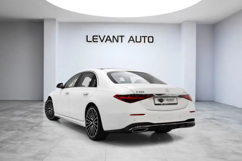 2025 Mercedes-Benz S-Class photo 5