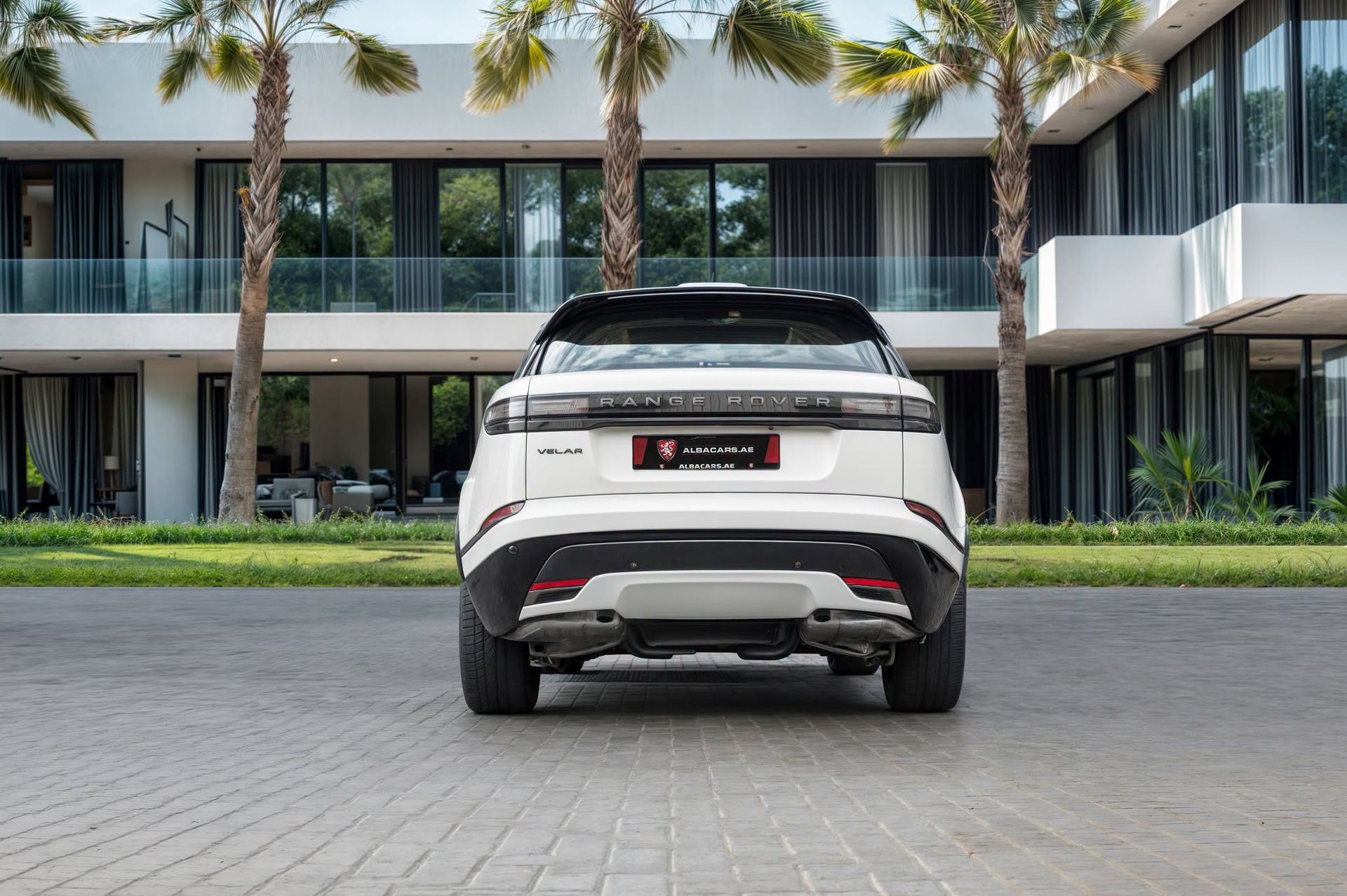 2025 Land Rover Range Rover Velar photo 5