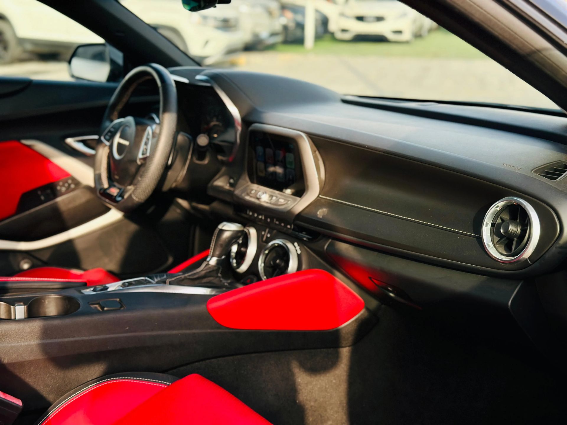 2018 Chevrolet Camaro photo 3