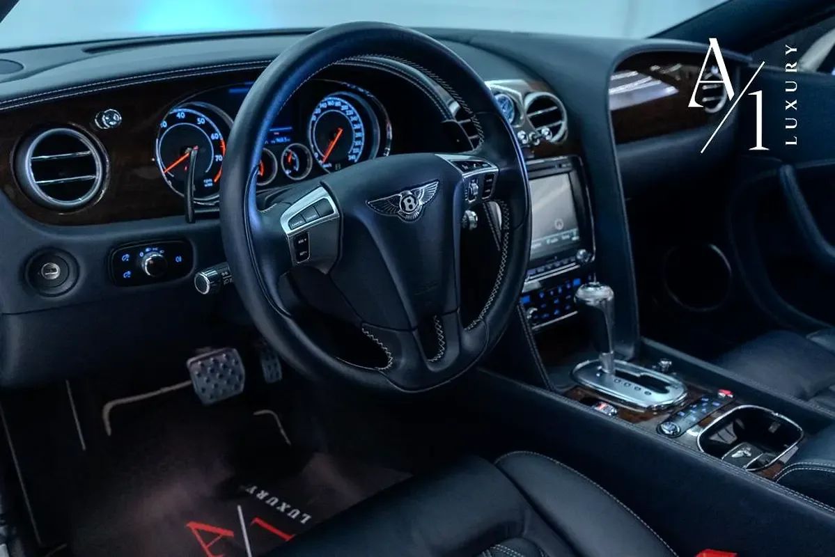 2015 Bentley Continental GT photo 3