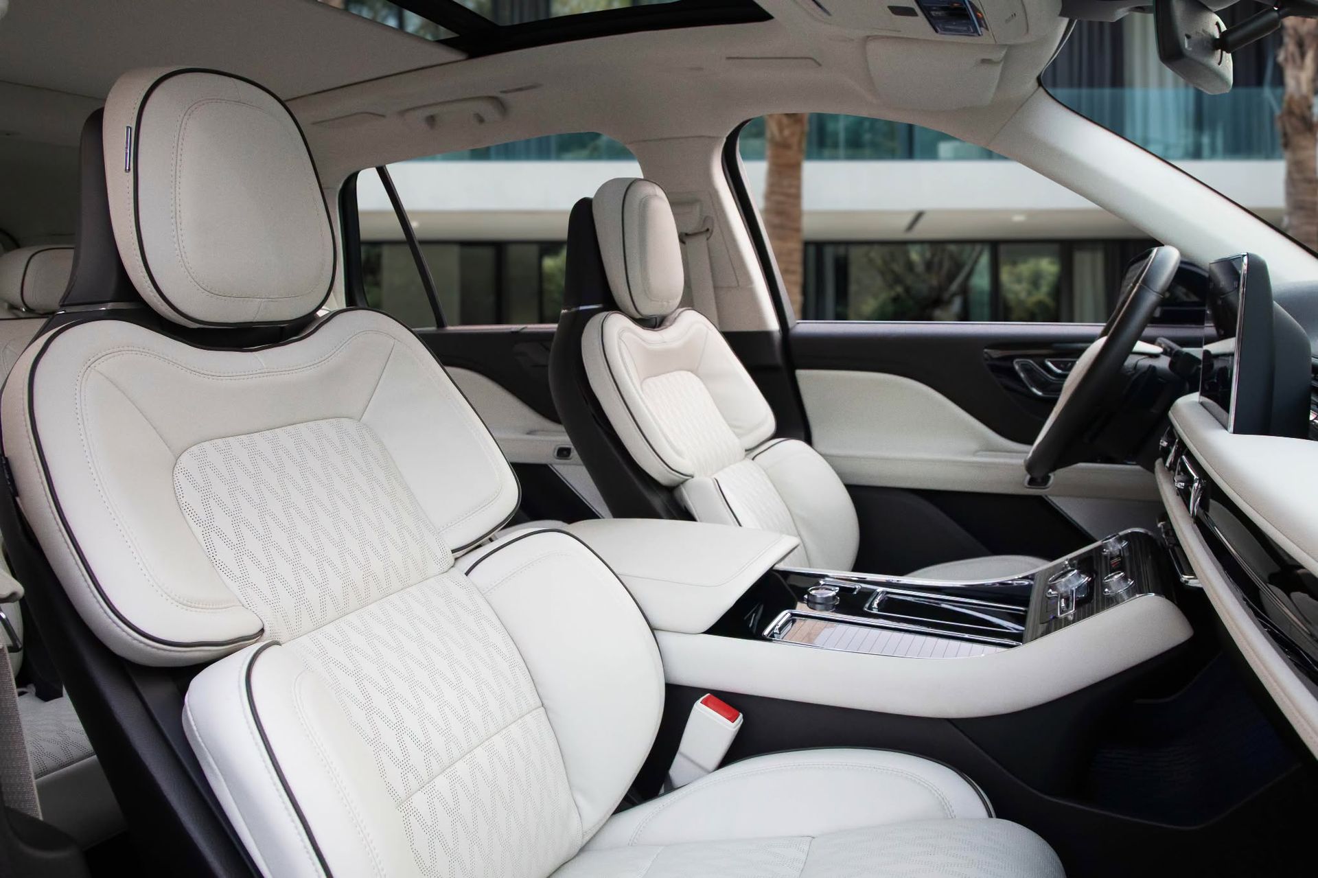 2023 Lincoln Aviator Presidential photo 5