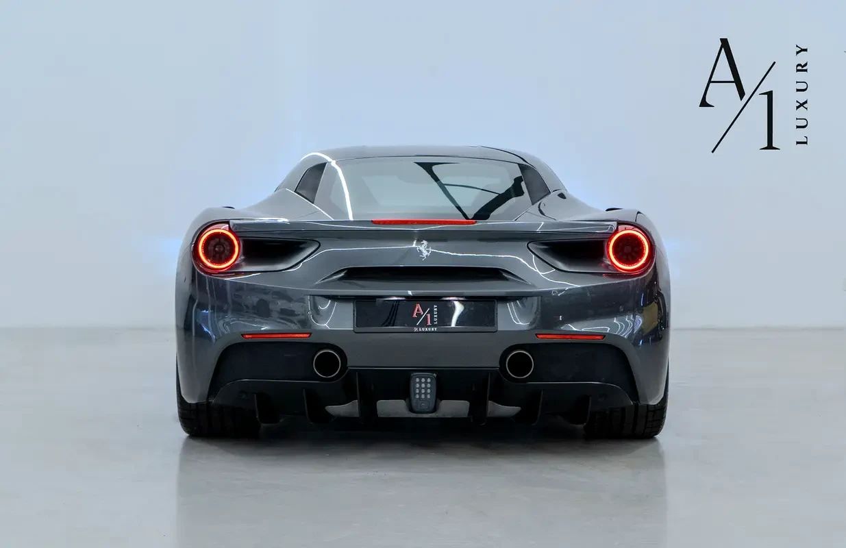 2016 Ferrari 488 GTB photo 5