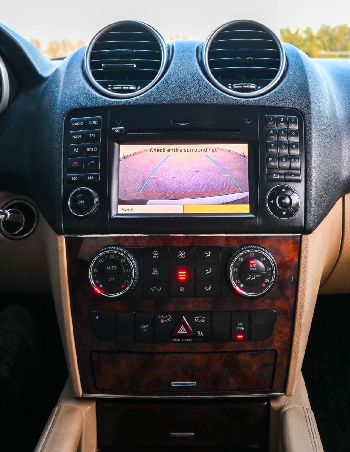 2010 Mercedes-Benz ML350  photo 3