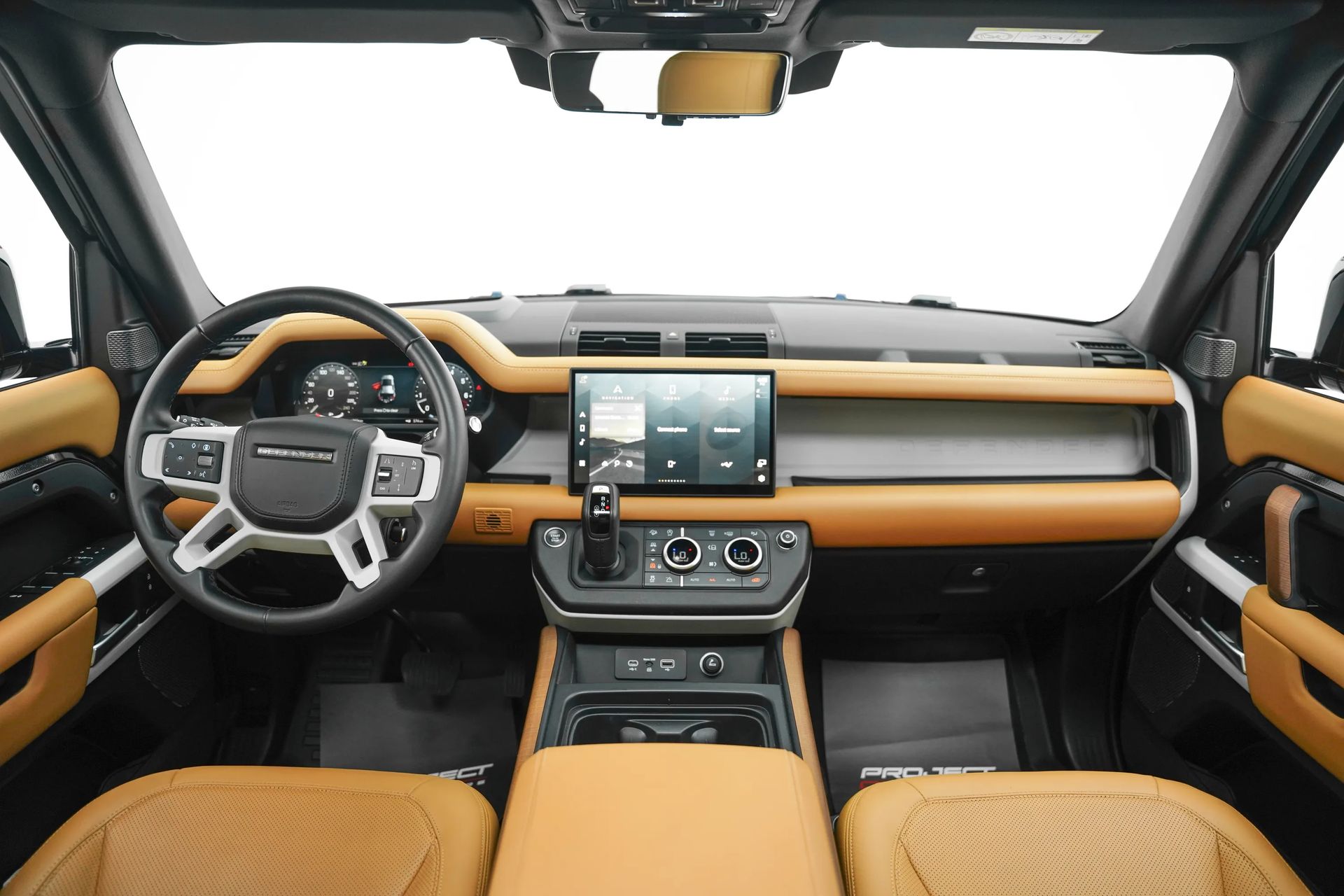 2024 Land Rover Defender 110  photo 2