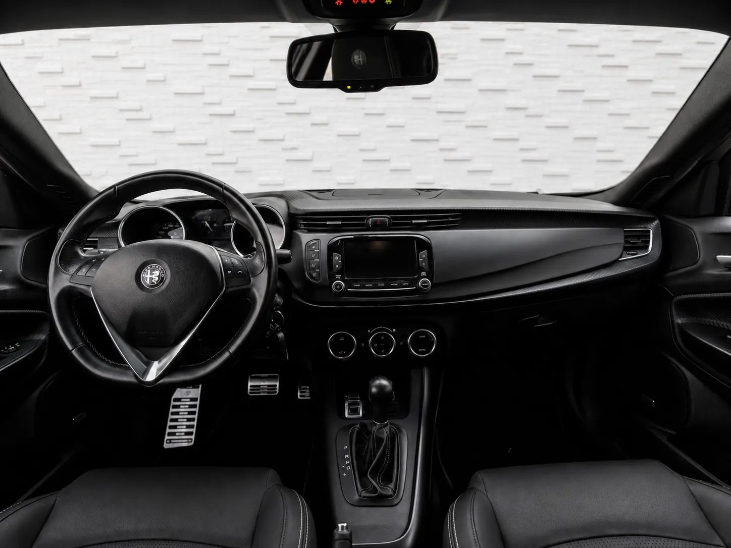 2021 Alfa Romeo Giulietta photo 4